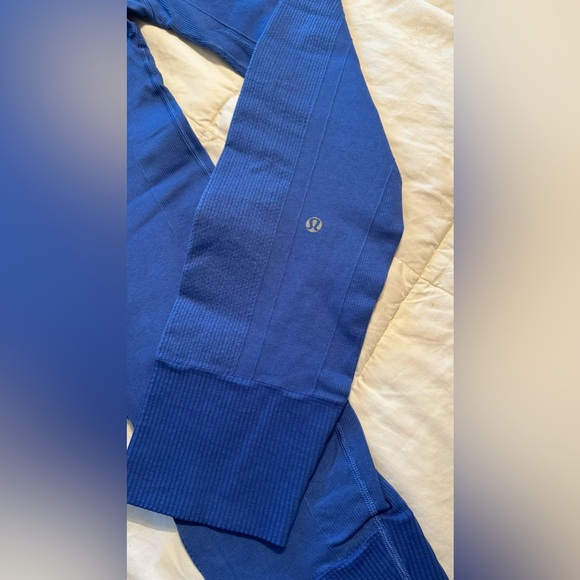 Lululemon leggings, size 10 - Picture 2 of 3